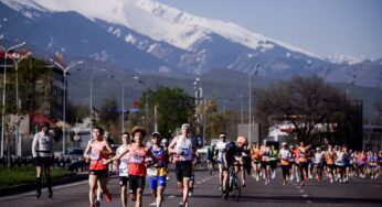Двое участников Almaty Half Marathon скончались во время забега