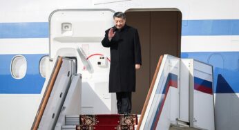 Си Цзиньпин прилетел в Москву